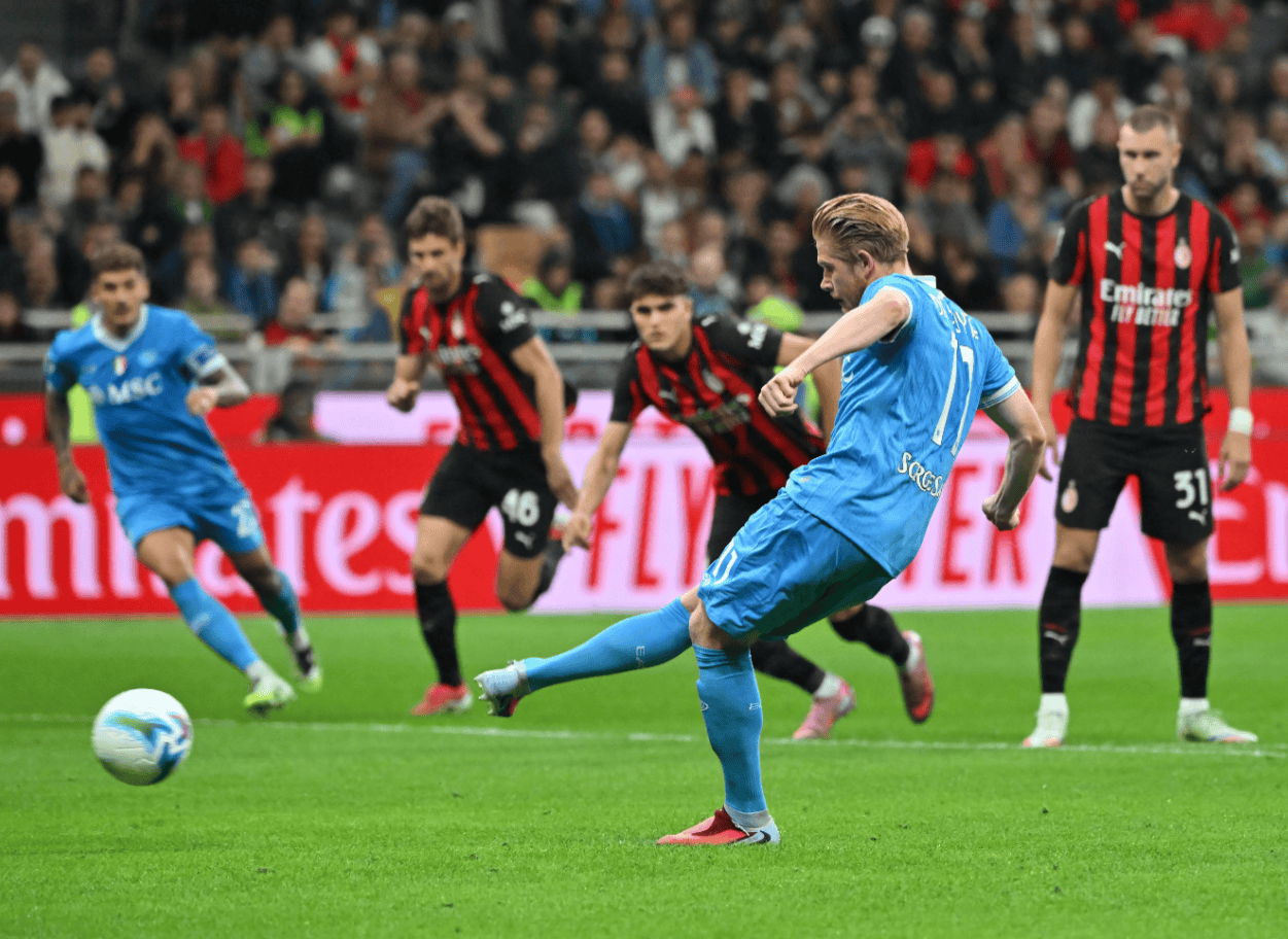 AC米兰客场击败那不勒斯，抢夺三分的简单介绍